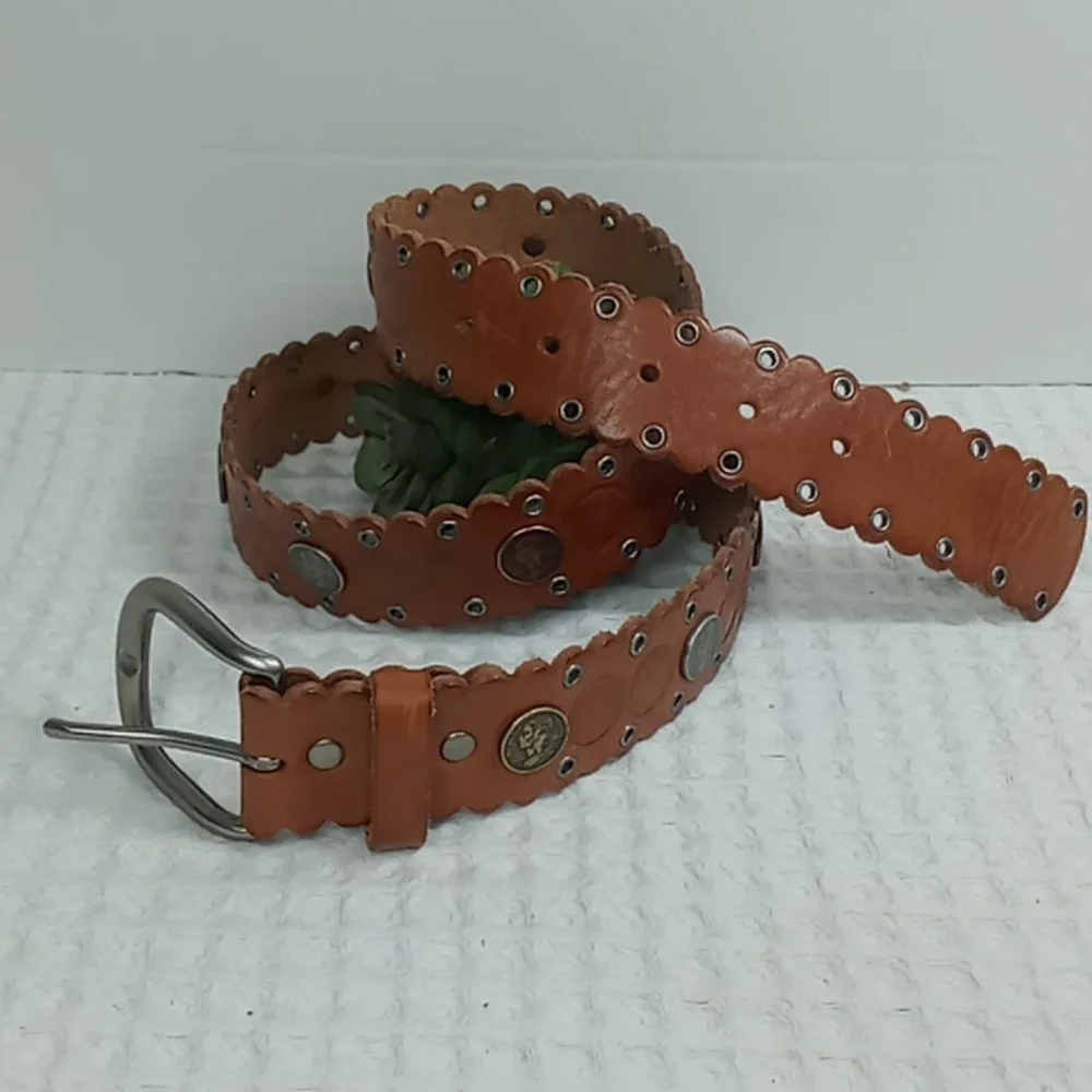 Fossil Brown Leather Belt With Coin Details Scalloped Edges And Grommets Size M - Picture 14 of 14